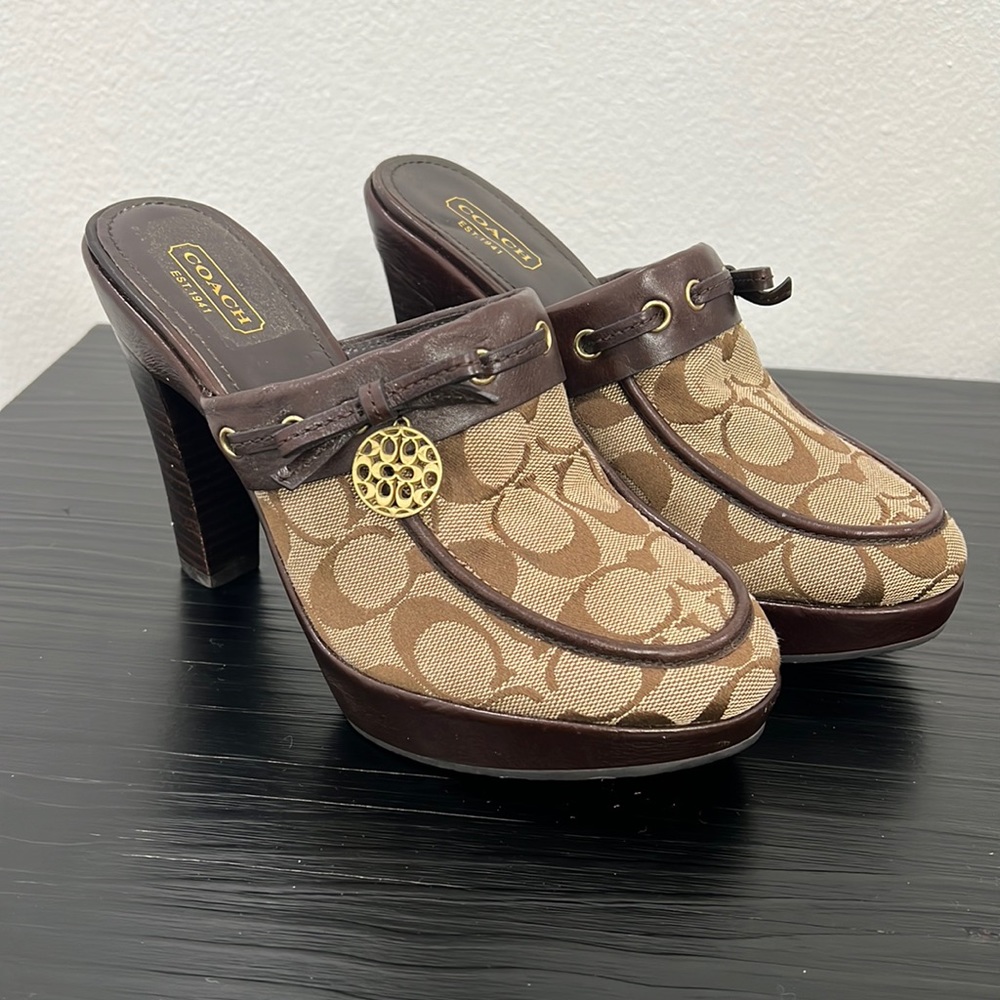 Coach Jodey Signature Platform Wooden Y2K Heels Size 7.5 B